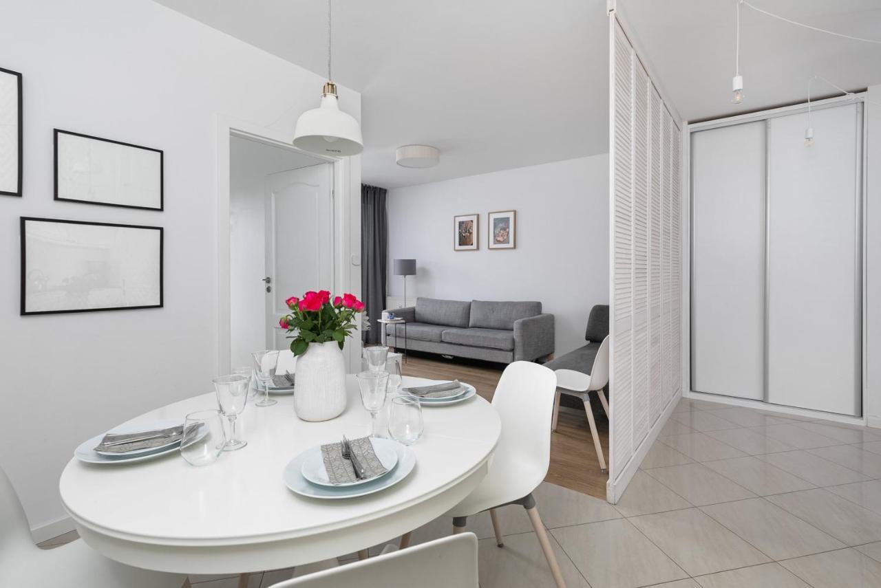 Navigator Portowa Residence Kolobrzeg Apartment By Noclegi Renters Exterior photo